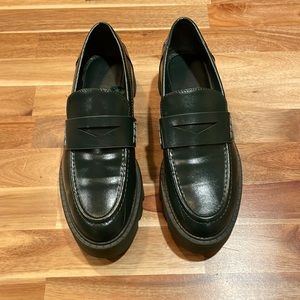 Ladies loafers size 37